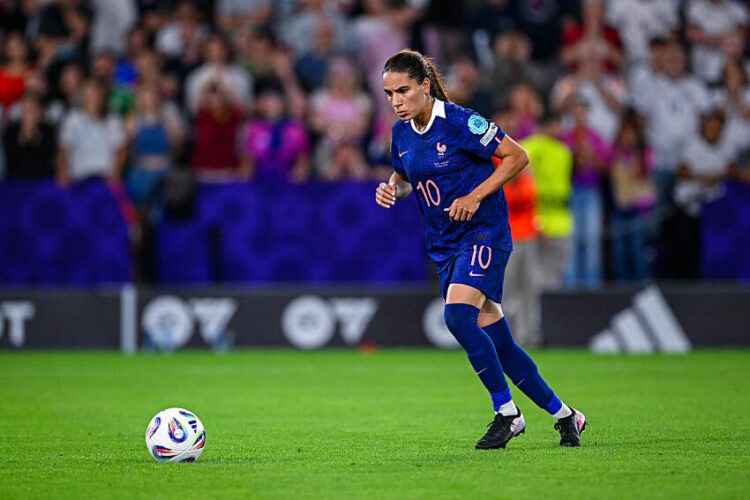 Football – Amel Majri annonce sa retraite internationale