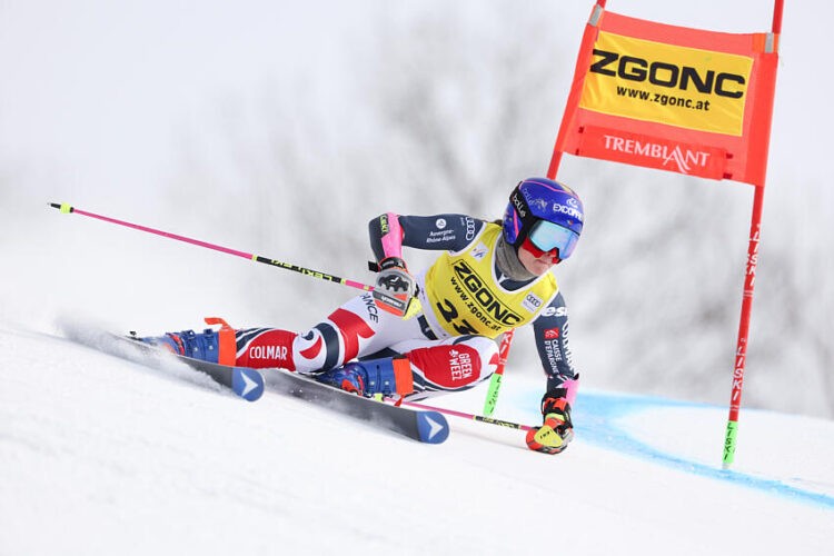 Ski – Clara Direz retrouve le top 5 à Mont-Tremblant derrière l’intouchable Alice Robinson