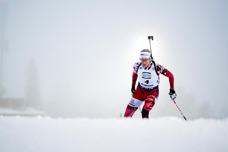Biathlon – Hauser victorieuse de la poursuite d’Östersund