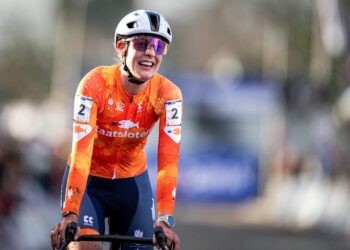 Cyclo-cross – Lucinda Brand championne du monde