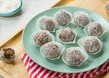 Recette plaisir & performance : boules énergie avocat / chocolat