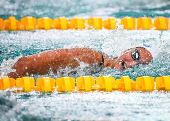 Natation en eau glacée : Ludivine Blanc réalise un exploit historique en Finlande