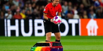 Vendre plus ou vendre mieux : ce que révèle vraiment le choix entre ces deux approches