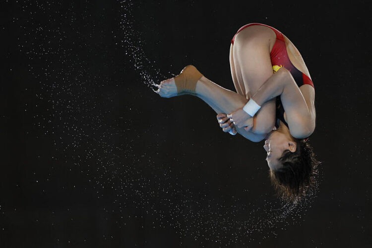 Plongeon – Quan Hongchan visée par un cyber harcèlement massif, les autorités réagissent