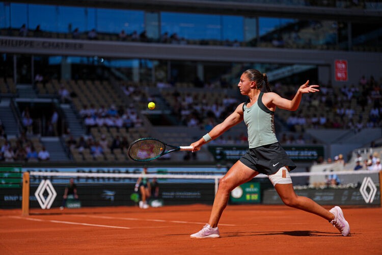 Tennis / Roland-Garros – Parry poursuit sa belle aventure et file au troisième tour