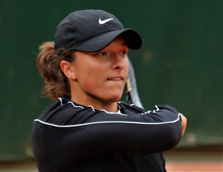Roland-Garros : Le trône de Świątek menacé ?