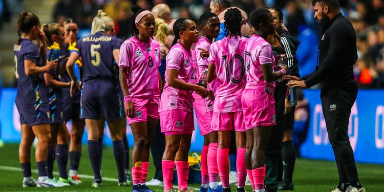 Fédérations africaines de football et programmes de soutien au sport féminin
