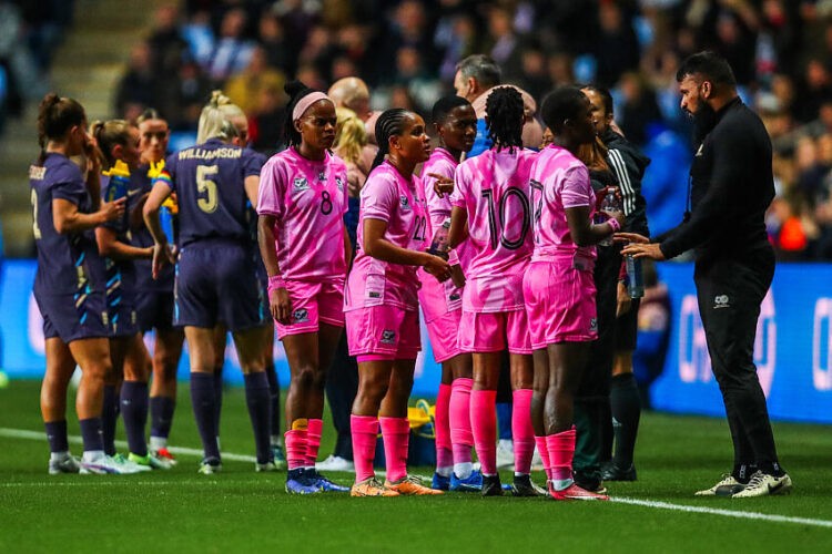 Fédérations africaines de football et programmes de soutien au sport féminin