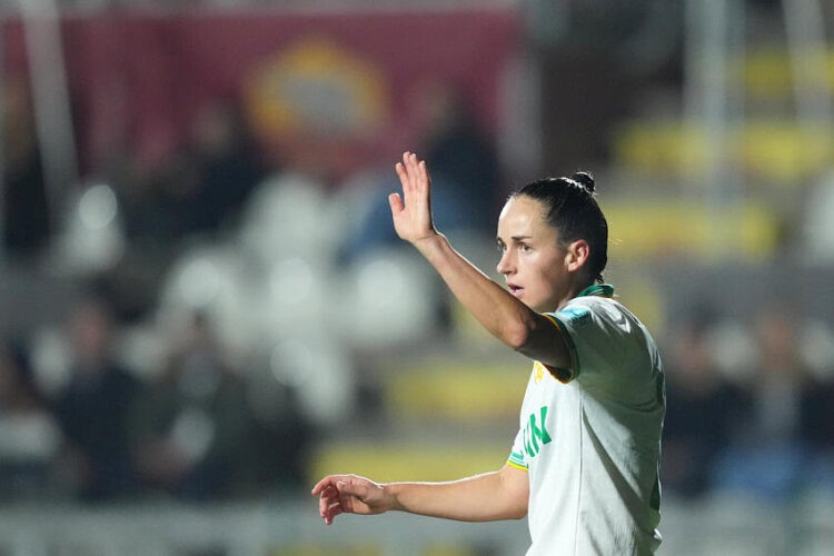 Football – Le Paris FC frappe fort en attaque, Evelyne Viens fait son retour (off)