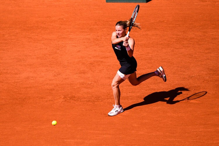 Roland-Garros – Parry s’arrête en huitièmes face à l’inattendue Chwalinska