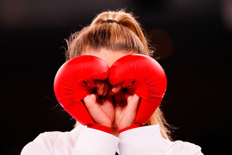 Moyen de défense pour femme : ce qui est autorisé par la loi