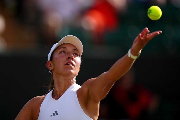 Tennis / Wimbledon – Pegula renverse Jovic et file en quarts