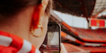 Sport féminin et divertissement connecté : de nouvelles habitudes chez les fans