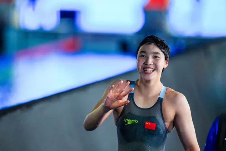 Natation : à 13 ans, Yu Zidi entre déjà dans l’histoire du 200 m 4 nages