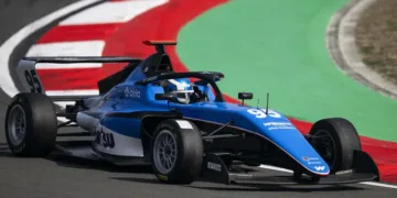Jade Jacquet entre dans l’histoire de la F4 France