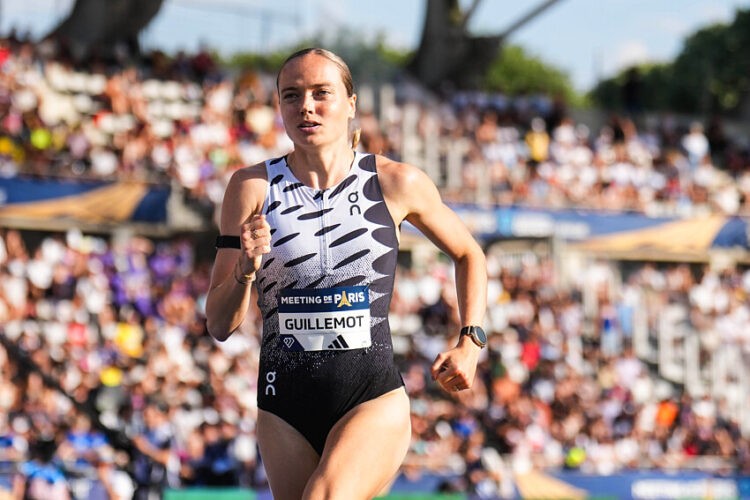 Agathe Guillemot sacrée championne du monde du mile sur route, avec un record d’Europe en prime